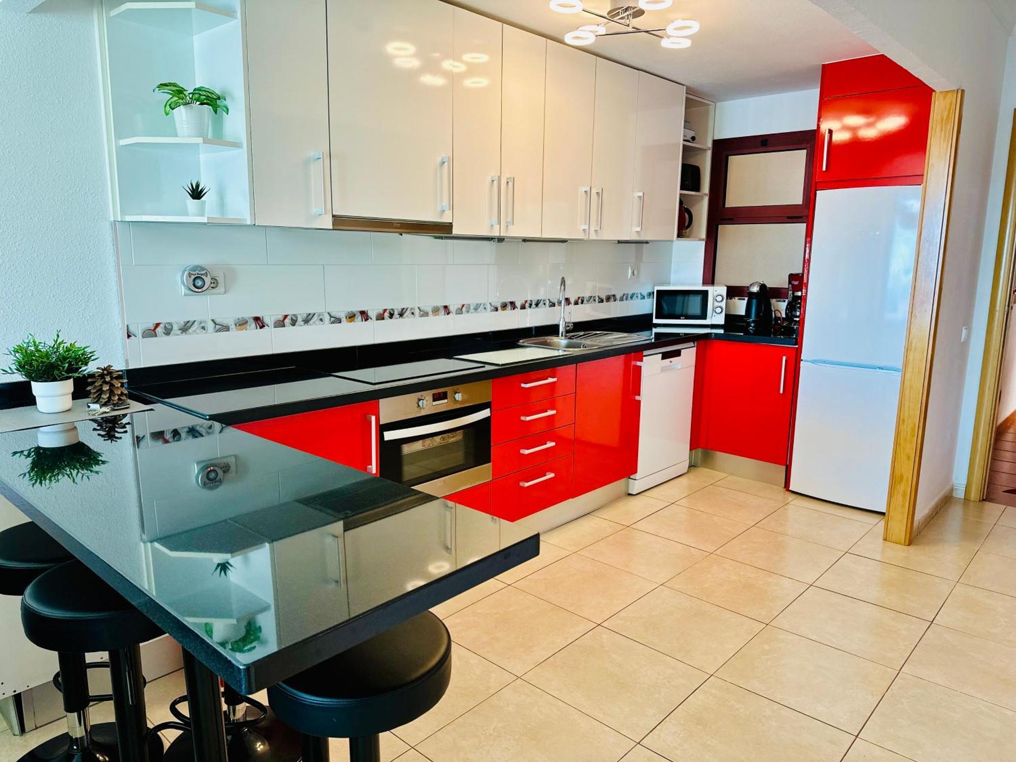 Su Eminencia - Sea View Apartment With Modern Comforts Плая-дель-Кура Экстерьер фото