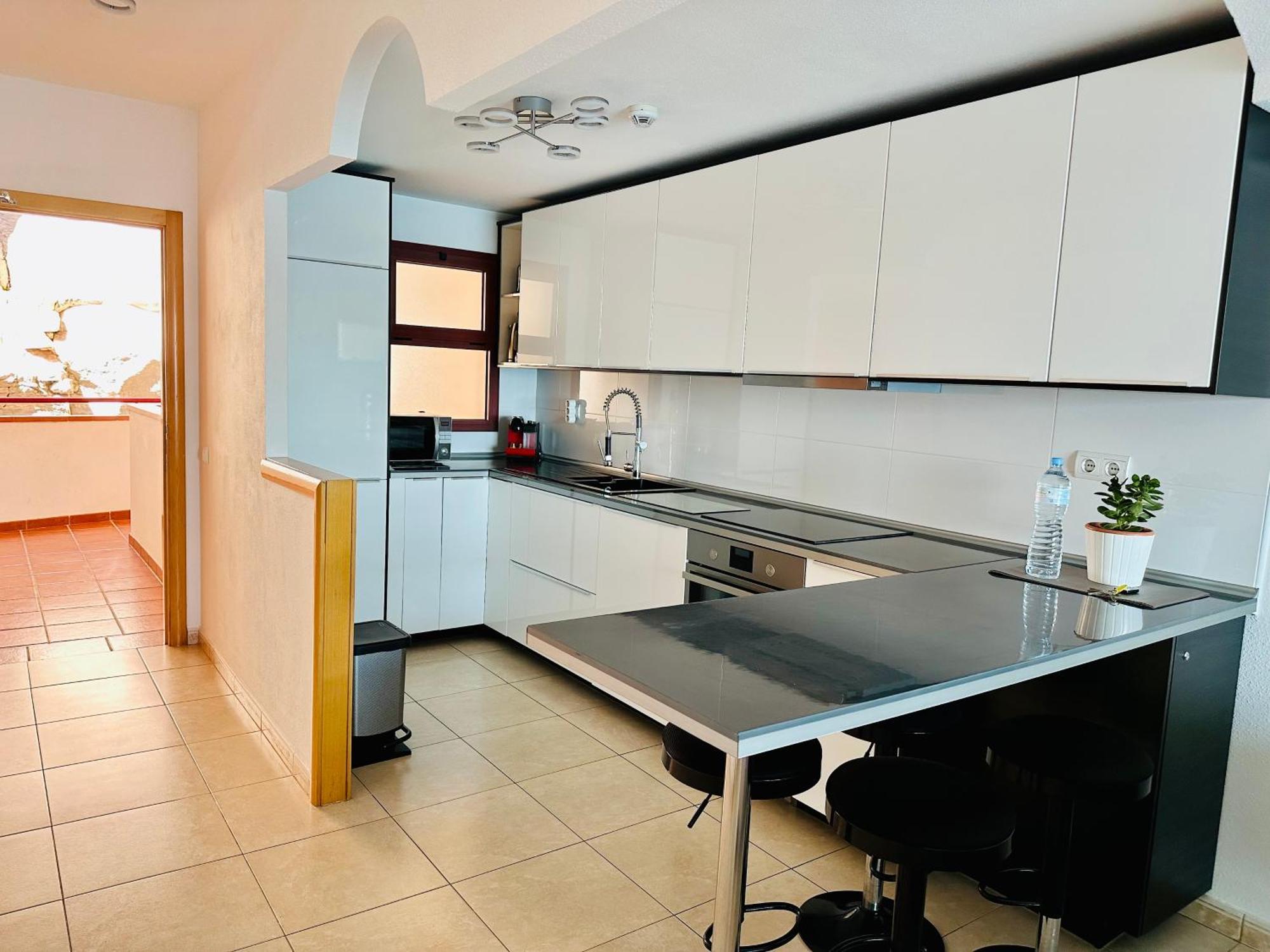Su Eminencia - Sea View Apartment With Modern Comforts Плая-дель-Кура Экстерьер фото