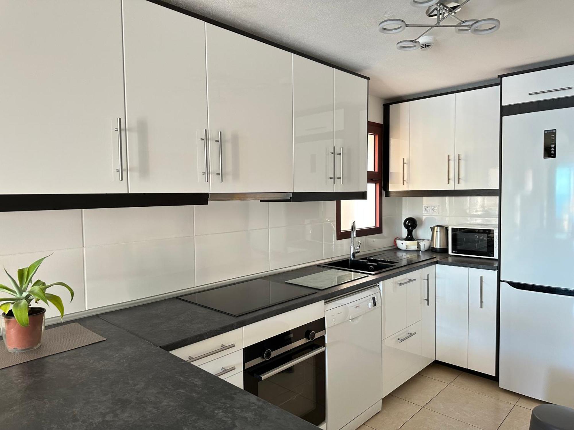 Su Eminencia - Sea View Apartment With Modern Comforts Плая-дель-Кура Экстерьер фото