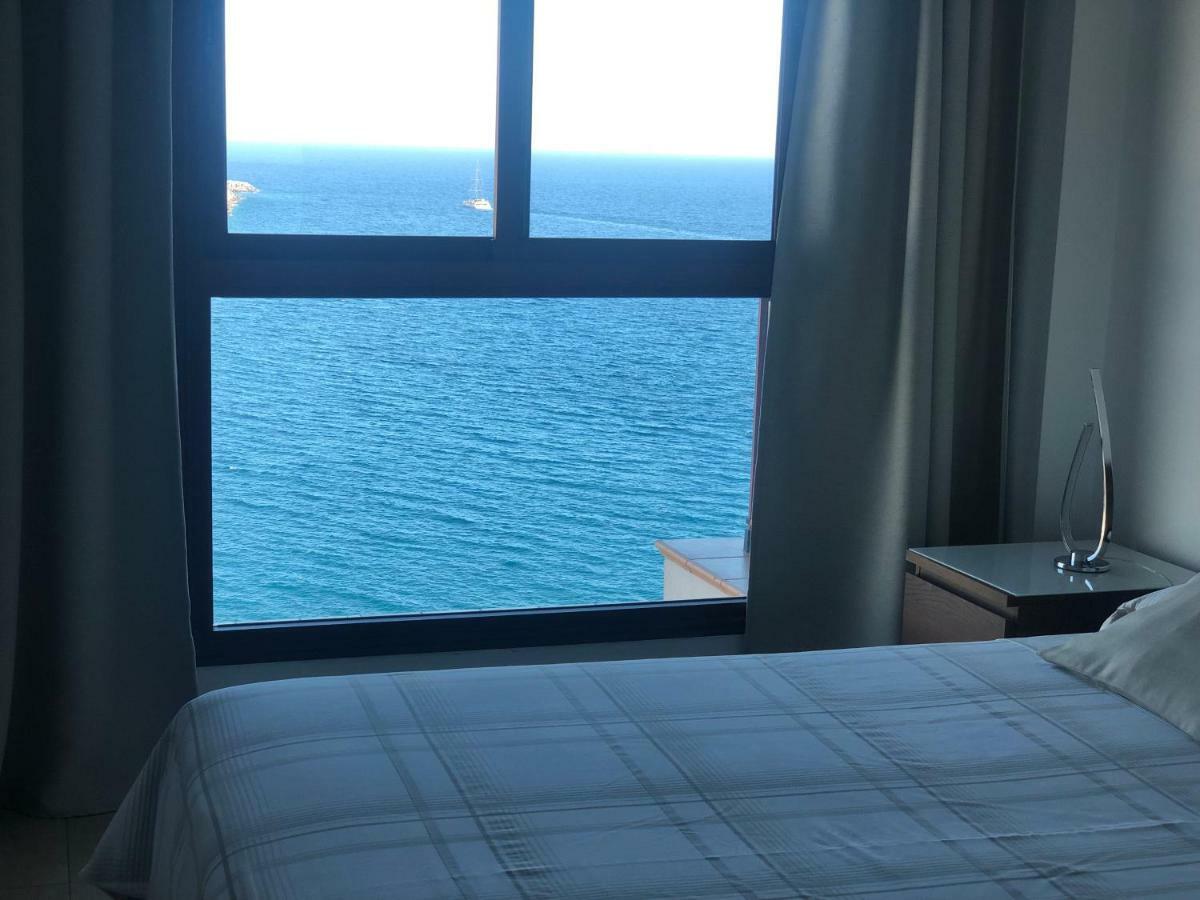 Su Eminencia - Sea View Apartment With Modern Comforts Плая-дель-Кура Экстерьер фото